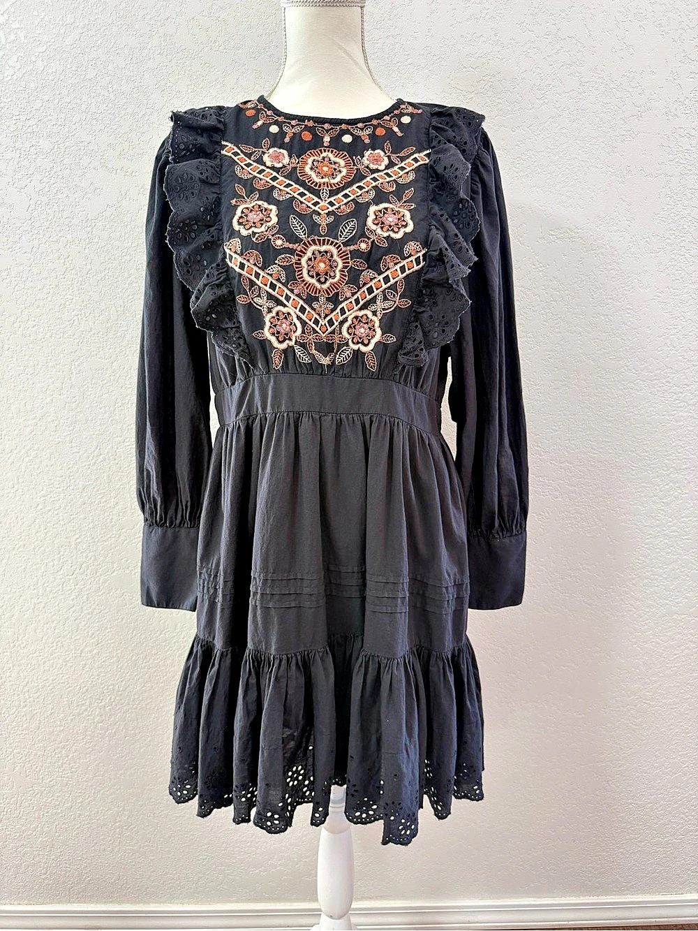 BOHME XL Black Embroidered Eyelet A-Line Mini Dress Puff Long Sleeve Lined